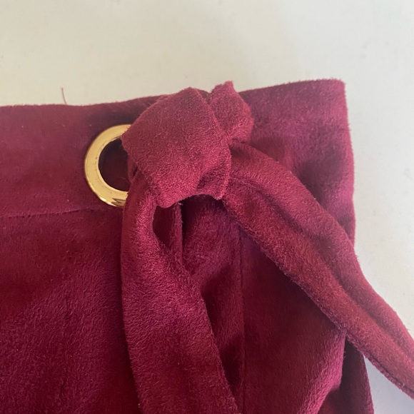 Kenzie faux suede wrap around skirt sz S - Picture 6 of 7